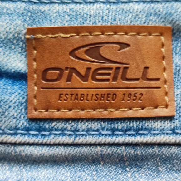 O'Neil jeans short washed distressed blue women's waist 17.5" - Picture 4 of 8